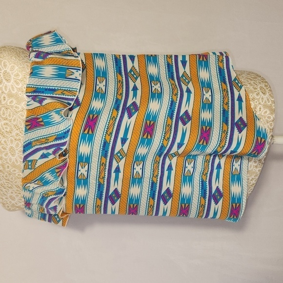 Amanda Uprichard Women's Size M 100% Silk Aztec Print Off Shoulder Ruffle Top - Picture 7 of 13